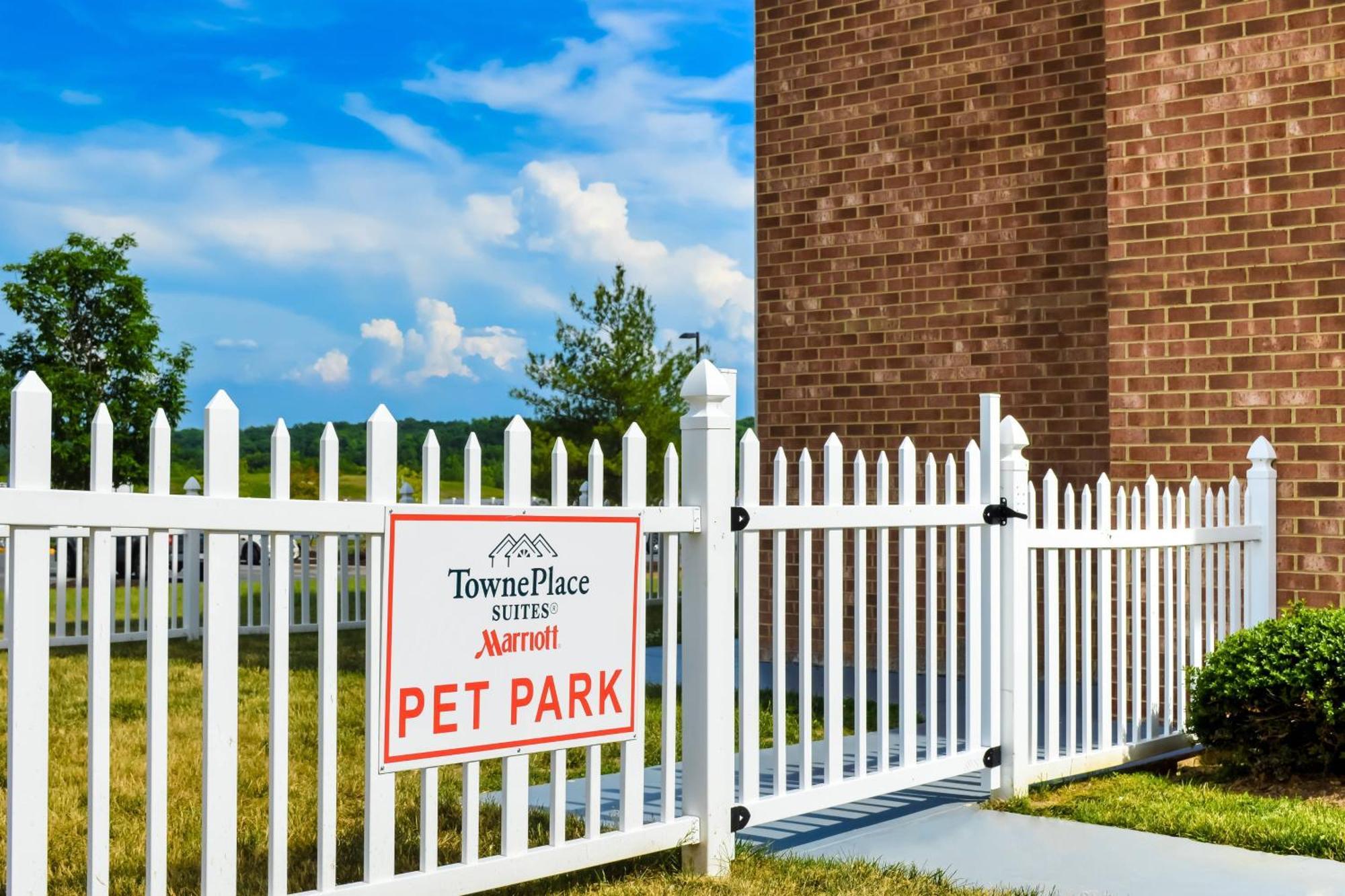 Towneplace Suites Fredericksburg Zewnętrze zdjęcie